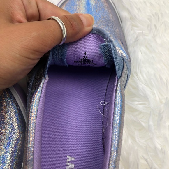Old Navy Lavender Iridescent Slip on Sneakers 4 - Picture 11 of 12